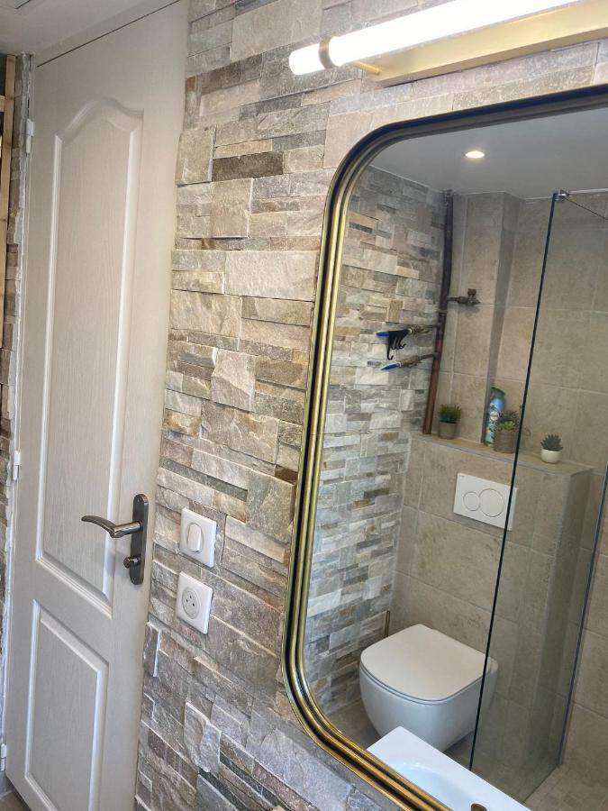 Ollya Apartment Париж Екстериор снимка