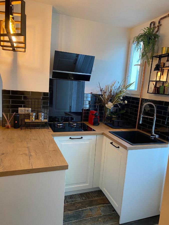 Ollya Apartment Париж Екстериор снимка